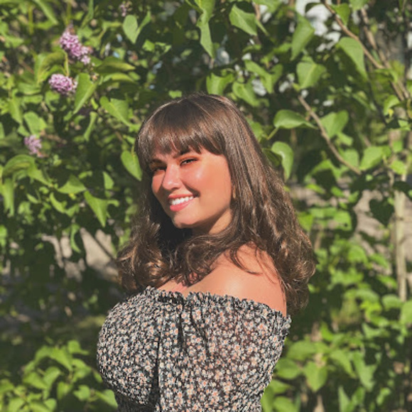 Meet your Posher, Anna - Picture 1 of 1